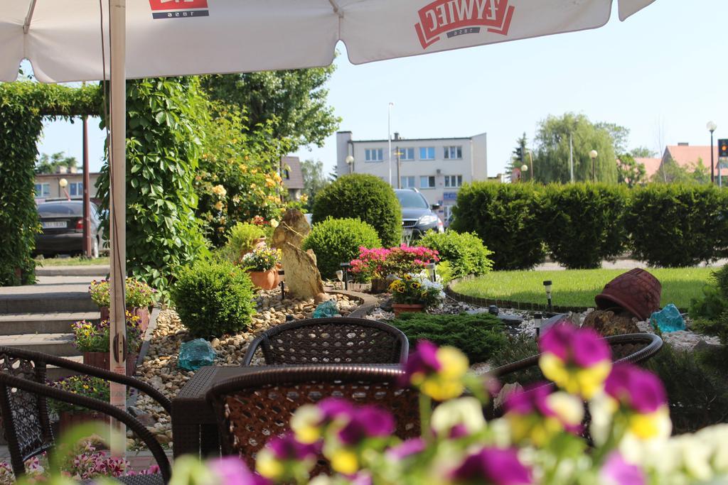 Hotel Bursztyn Kaliszki 외부 사진