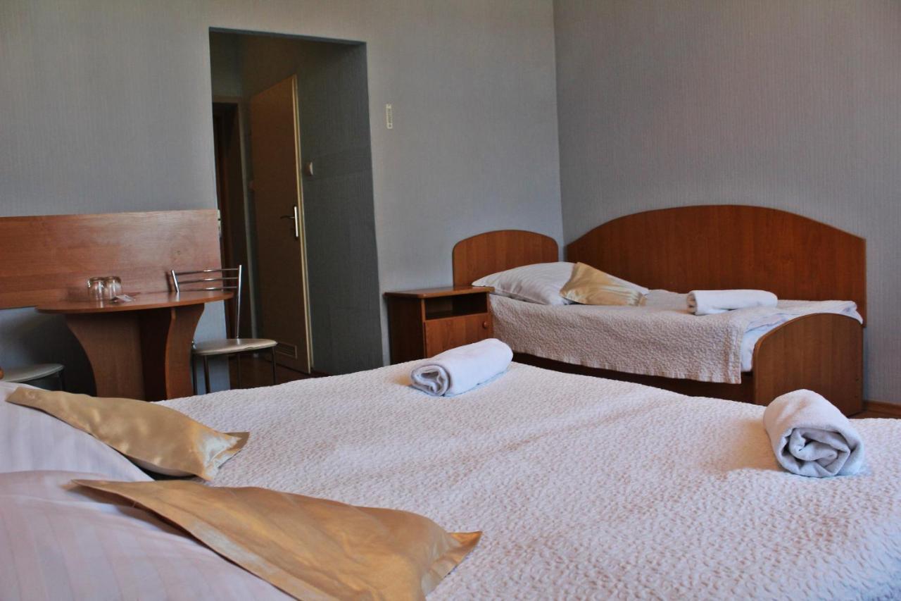 Hotel Bursztyn Kaliszki 외부 사진